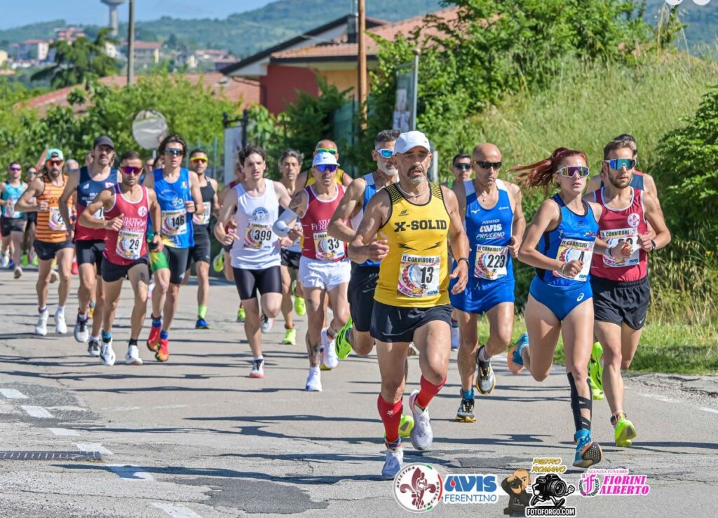 Angela Mattevi dei Top Runners castelli Romani ha conquistato il 1° posto femminile al Trofeo Sant’Ambrogio - Credit foto: FotoForgo - Trofeo Sant’Ambrogio