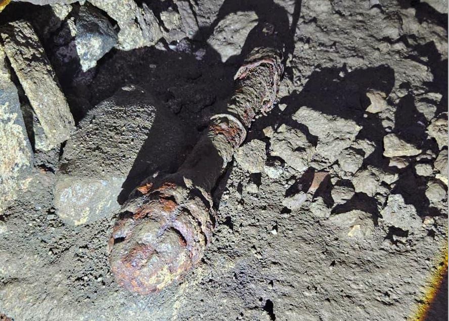 elletri, scoperta una grotta del centro storico chiusa dal dopoguerra con rinvenimento di un ordigno bellico