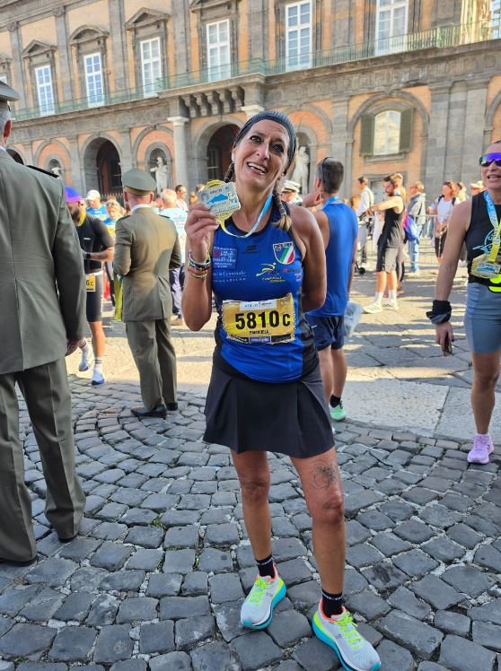 Emanuela Moauro dei Top Runners Castelli Romani alla Neapolis Marathon
